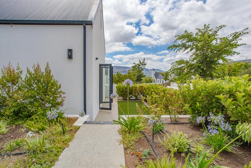 4 Bedroom Property for Sale in Paarl South Western Cape